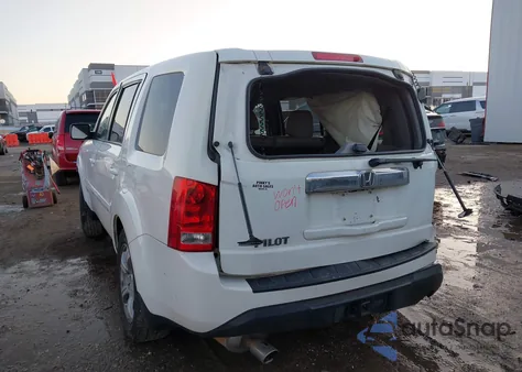 2015 Honda Pilot Ex-L z USA, uszkodzony, nr VIN 5FNYF3H57FB012756